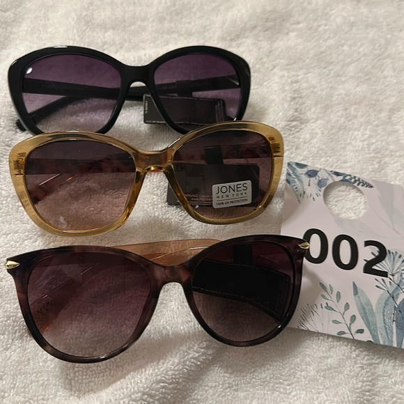 Women’s sun glasses per pair , #1 #2 #3 Top to bottom - Picture 1 of 3